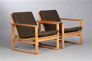 Børge Mogensen. Par slædestole af eg, model 2256. 2 