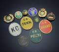 Samling af diverse politiskilte 12