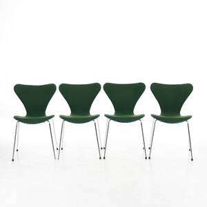 Arne Jacobsen ´´Sjuan´´ stolar