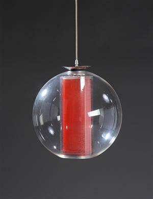 Ubekendt lampeproducent. Globeformet loftlampe af plexiglas