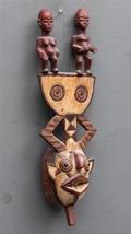 Afrikansk maskefigur, udskåret i træ 