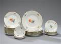 Kongelig Porcelæn. Dele til Let Saksisk Blomst service 21