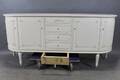 Sideboard i gustaviansk stil