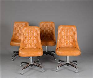 Et sæt på fire Chromcraft stole.  4.