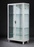 Vitrine-tandlægeskab, metal og glas, ca. 1950erne