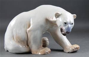 Bing  Grøndahl. Isbjørn af porcelæn 