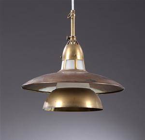 Ubekendt lampeproducent. Pendel med skærme af messing. 