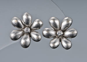 Ole Lynggaard. Blomsterørestikker 2