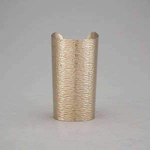 ARMBAND