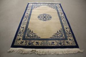 Kinamatta handknuten