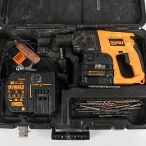 SLAGBORRMASKIN DeWalt DW005