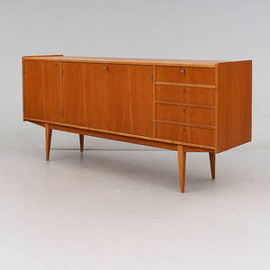 SIDEBOARD