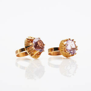 Ringar guld med stenar 1970-tal