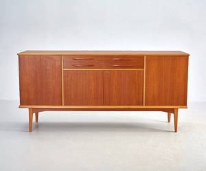 SIDEBOARD