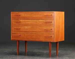 Kai Kristiansen. Kommode af teak 