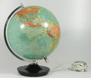 Jordglob, 1900-talets andra del Denna vara har satts till omförsäljning under nytt varunummer4189538