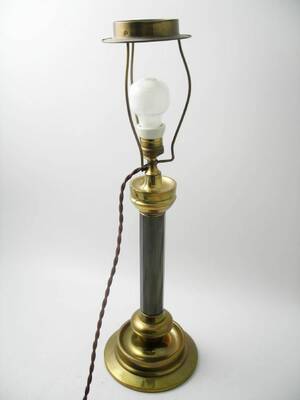 Bordslampfot