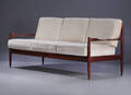 Dansk møbelarkitekt 1960-erne. Trepers. sofa med stel af mahogni