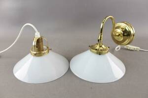 Vägglampa och skomakarlampa