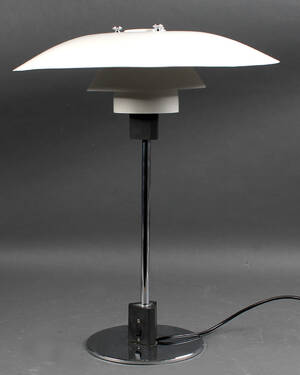Poul Henningsen. PH 4,5-3,5 bordlampe 