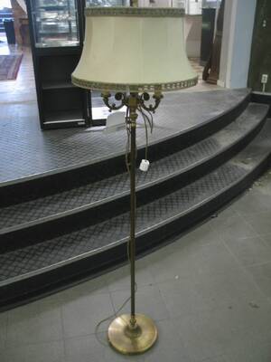Golvlampa
