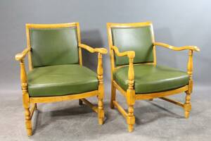 Karmstolar barockstil med skinn i rygg och sits 1 par