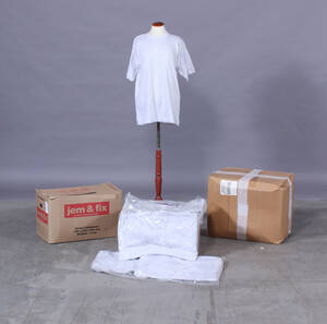 Parti med T-shirts, ass. størrelser ca. 310 stk