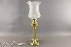 Bordslampa i mässing