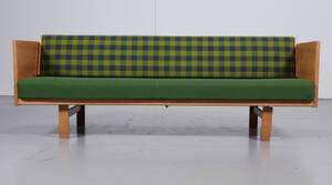 Hans J. Wegner. Daybedsovesofa