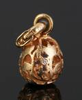 Ole Lynggaard. Sweet Drop-charm af 18 kt. delvist satineret guld