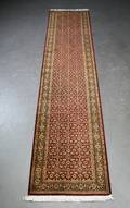 Orientalsk løber, uld på bomuld, 354 x 82 cm. 