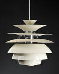 Poul Henningsen 1894-1967. Kuglelamel pendel.