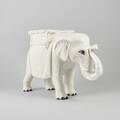 Piedestal, Elefant