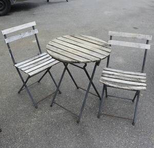 Trädgårdsbord