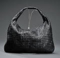 Bottega Veneta. Skuldertaske, model Maxi Veneta