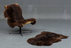 To Danske lammeskind, brune 2