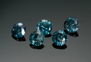 Parti uindfattede blå brillanter, 2.25 ct 5