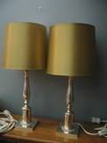 Bordslampor, 1 par vitmetall Frankrike