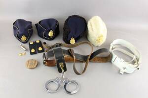 Polisuniforms detaljer mm 