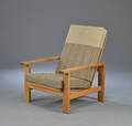 Hans J. Wegner - Getama. Højrygget lænestol af egetræ Denne vare er sat til omsalg under nyt varenummer 4584829