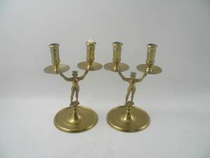 Kandelabrar, Ett par