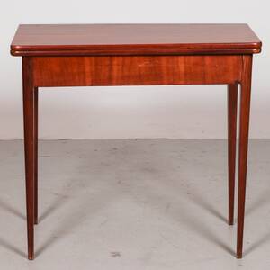 SPELBORD, mahogny, 18001900-tal