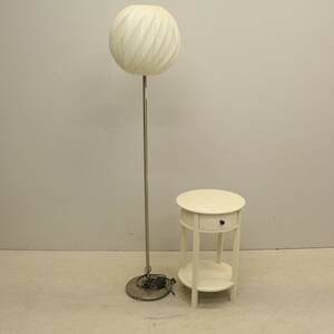 Golvlampa