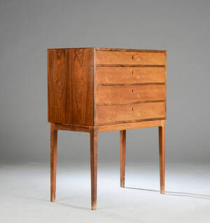 Møbelproducent. Skuffemøbel af palisander