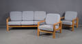 Dansk møbelproducent. Tre-pers. sofa samt par hvilestole 3