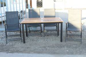 Utegrupp 5 delar, bord och stolar 4 st