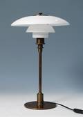 Poul Henningsen 1894-1967. TrePH bordlampe, Jubilæumsmodel