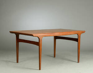 Johannes Andersen. Spisebord af teaktræ