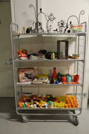 Diverse glas, plast, retrosaker mm