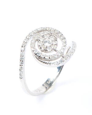 Spiralring med diamanter, 14 kt hvidguld, 0.54 ct